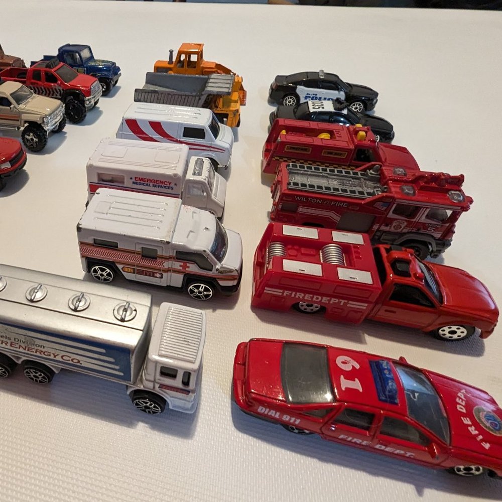 Vintage Diecast Car Collection – 48  (Hot Wheels, Majorette, Corgi) - Picture 2 of 8